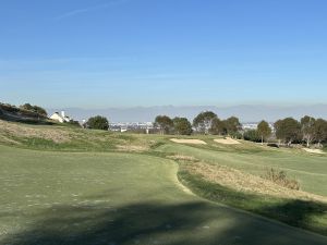 Rolling Hills 9th